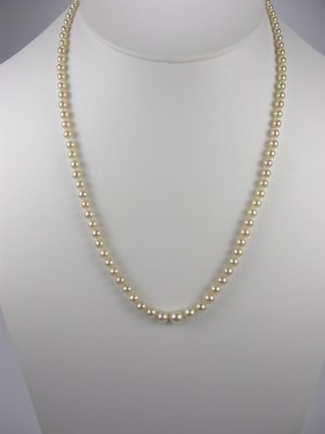 Vintage 1950's Antique Pearl Necklace
