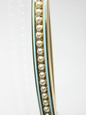 Vintage Pearl and Enamel Bar Pin