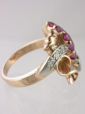 Retro Ruby and Diamond Antique Ring