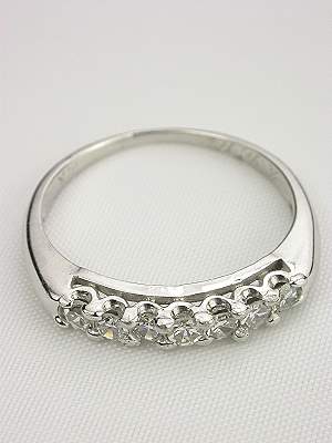 1940's Antique Diamond Wedding Ring