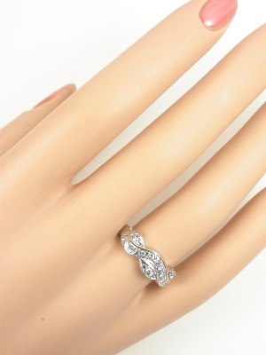 Vintage Retro Diamond Wedding Ring