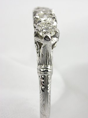 1930's Antique Diamond Wedding Ring