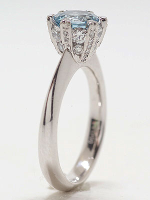 Aquamarine Engagement Ring in Platinum