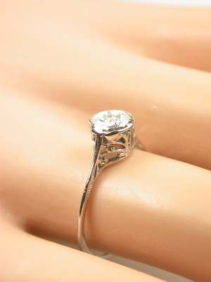 1920s Antique Diamond Engagement Ring