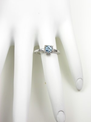 Vintage 1950s Aquamarine Engagement Ring