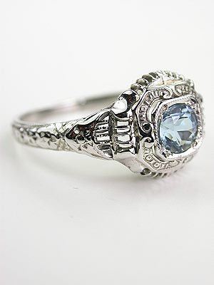 Antique Aquamarine Filigree Ring