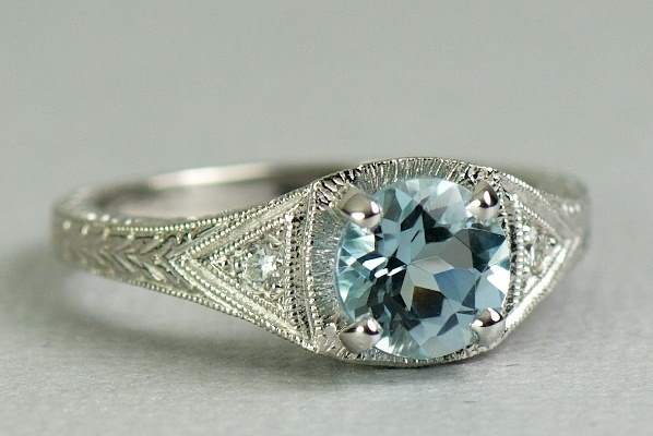 Vintage style engagement rings usa