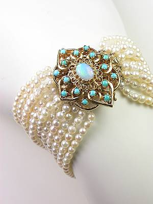 Victorian Reproduction Pearl Bracelet
