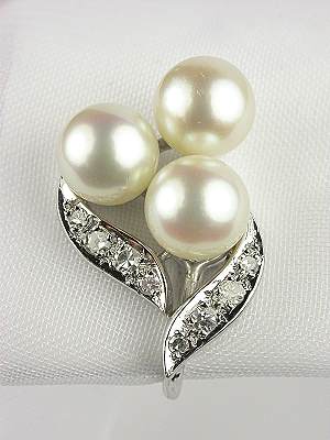 Antique Pearl Earrings with Spray Design