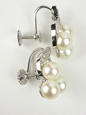 Antique Pearl Earrings with Spray Design