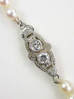 Antique Pearl Necklace with Filigree Diamond Clasp