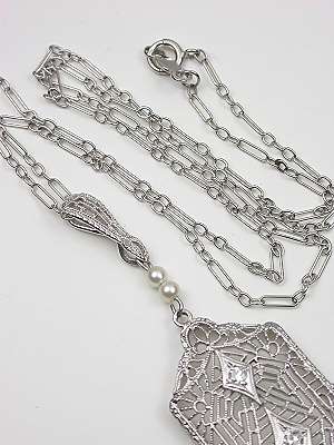 Antique and Vintage Bracelet and Necklace Clasp Types