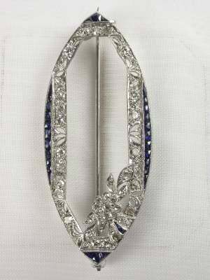 Edwardian Sapphire and Diamond Pin