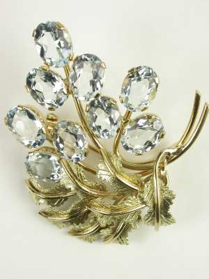 Aquamarine Brooch with Grape Cluster Design