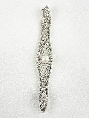 Antique Filigree and Pearl Bar Pin