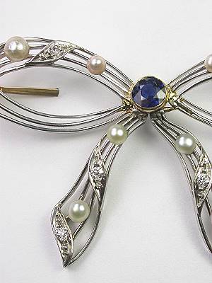 Antique Edwardian Bow Brooch