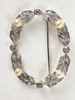 Antique 1930's Pearl and Diamond Brooch