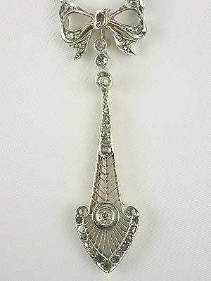 Vintage Pendant in the Victorian Style