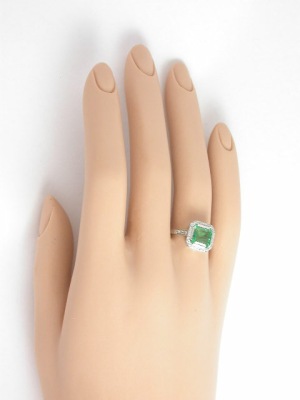 Antique Emerald and Diamond Platinum Engagement Ring