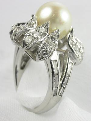 Pearl and Diamond Ring in Platinum