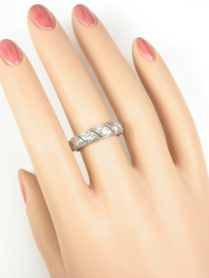 Filigree and Diamond Antique Wedding Ring