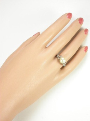 1940s Antique Pearl Engagement Ring