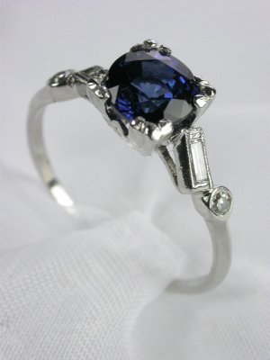 1930s Sapphire Antique Engagement Ring
