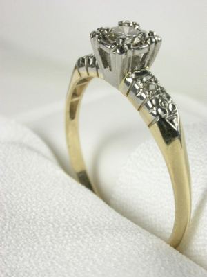 1940s Two Toned Antique Engagement Ring