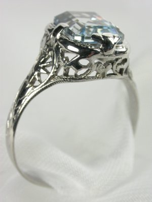 1930s Filigree Aquamarine Engagement Ring