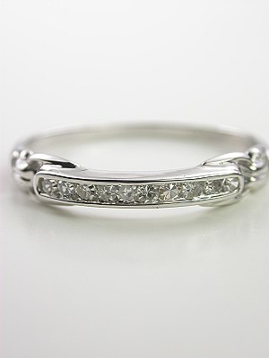 1945 Platinum Diamond Wedding Ring