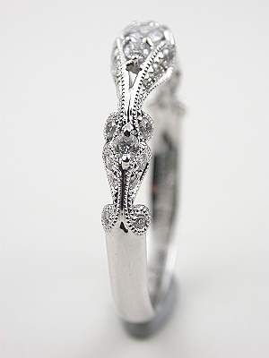 Swirling Diamond Wedding Ring