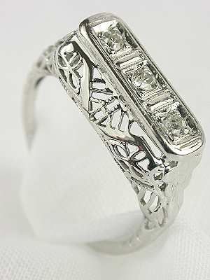 3 Stone 1920s Diamond Wedding Ring