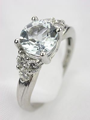 Aquamarine Engagment Ring in Platinum