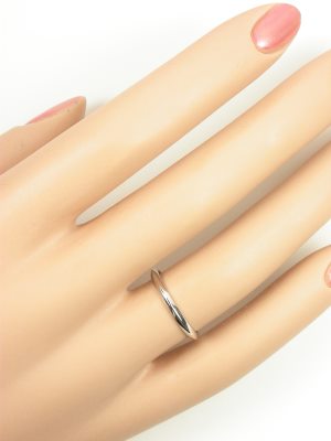 Platinum Knife Edge Vintage Wedding Ring