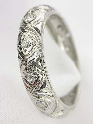 Classic Platinum Filigree Antique Wedding Ring