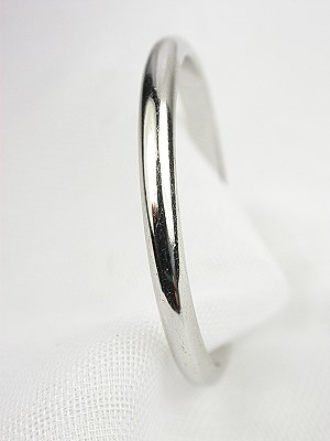 Classic Platinum Antique Wedding Band