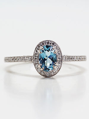 Antique Style Aquamarine Engagement Ring
