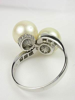 Vintage Engagement Ring with Pearls