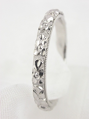 Floral Carved Wedding Ring in Platinum