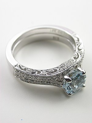 Antique Style Filigree Wedding Ring