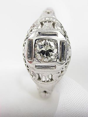1920's Filigree Diamond Engagement Ring