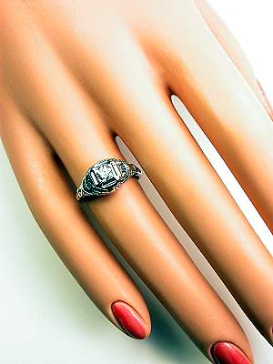 1920's Filigree Diamond Engagement Ring