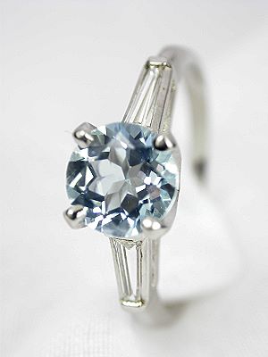 Classic Antique Aquamarine Engagment Ring 