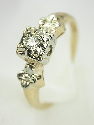 Two Toned 1930s Diamond Engagement Ring