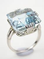 Classic Vintage Aquamarine Ring