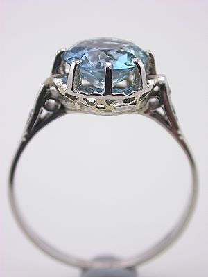 Antique Aquamarine Engagement Ring in Platinum