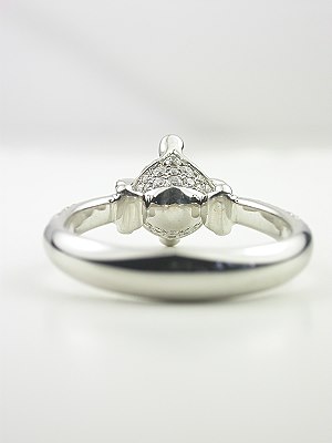 Elegant Diamond Engagement Ring