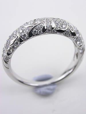 Elegant Diamond Wedding Ring