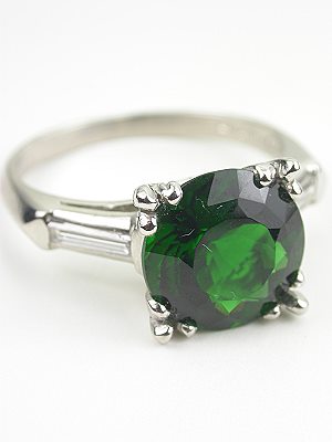 Vintage Ring with Chrome Tourmaline