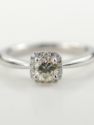 Elegantly Simple Diamond Engagement Ring